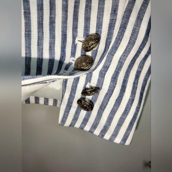 J. Crew (Size 12) Blue & White Linen Classic Striped Schoolboy Blazer (Like New) - Picture 6 of 16